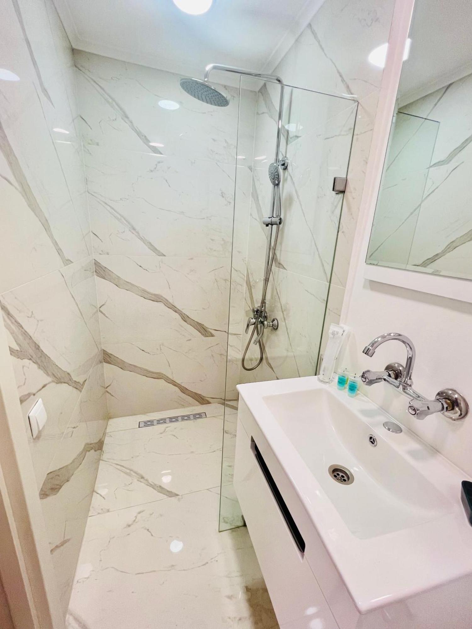 Opera Boutique Hotel Τυφλίδα Εξωτερικό φωτογραφία